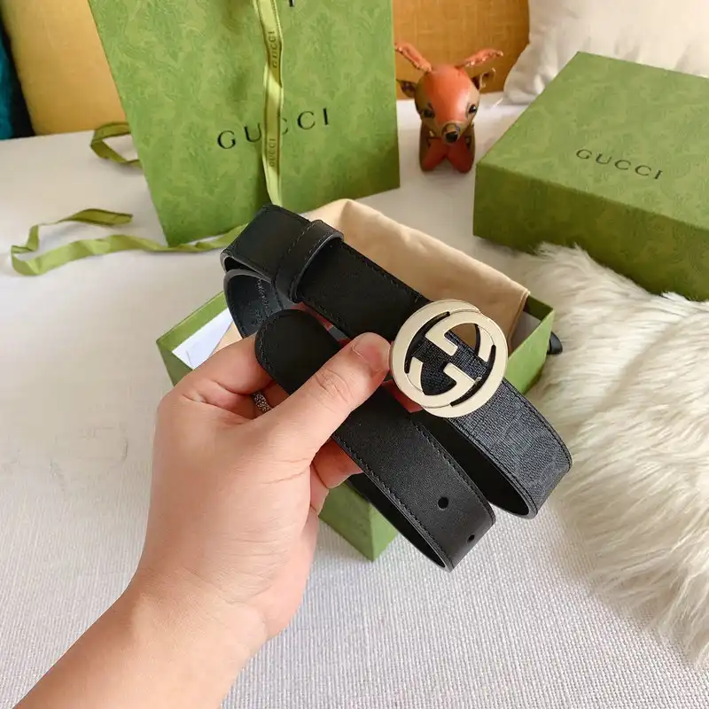 G*u*i belts 2110xa0010