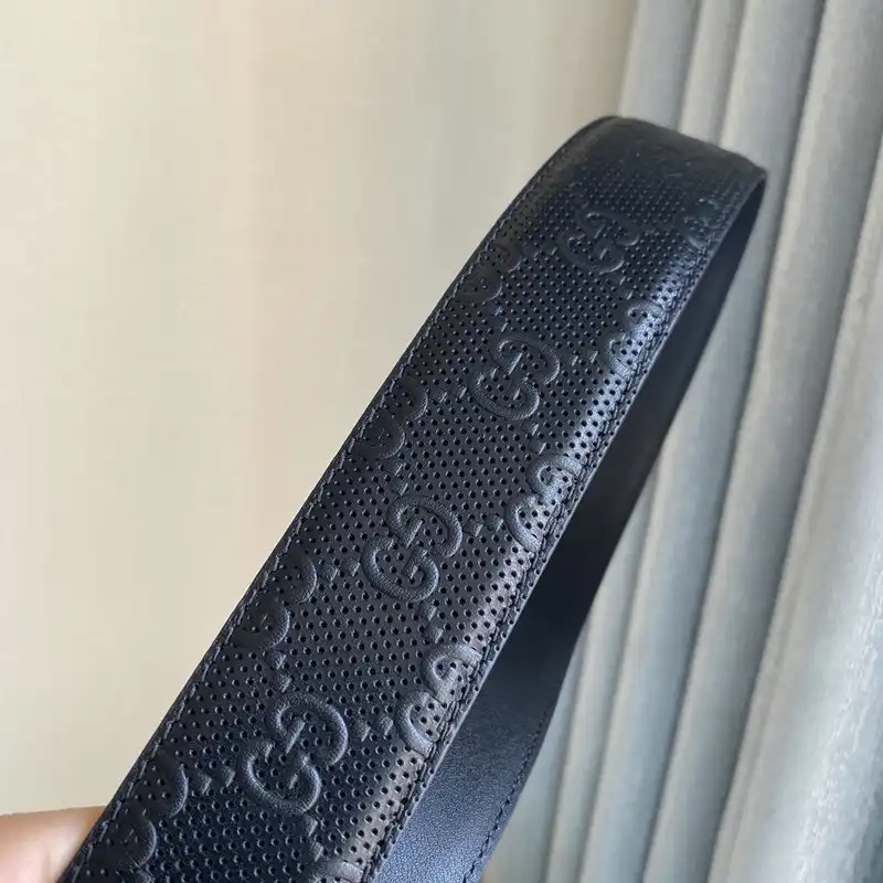 G*u*i belts 2110xa0017