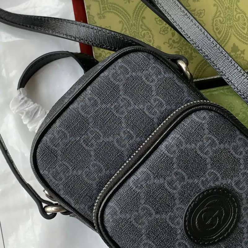 G*u*i bags 2110ya0072