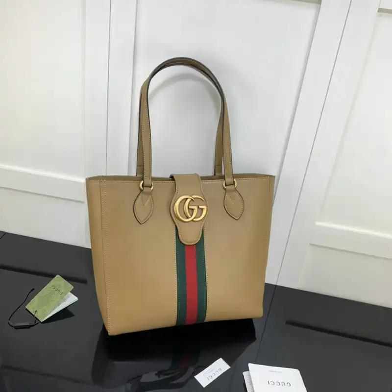 G*u*i bags 2110ya0126
