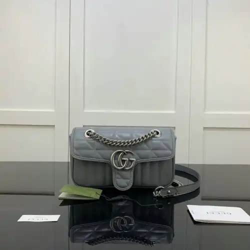 G*u*i bags 2110ya0129