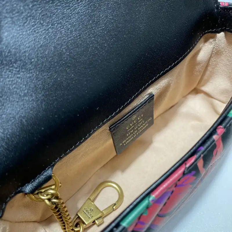 G*u*i bags 2111ya0007