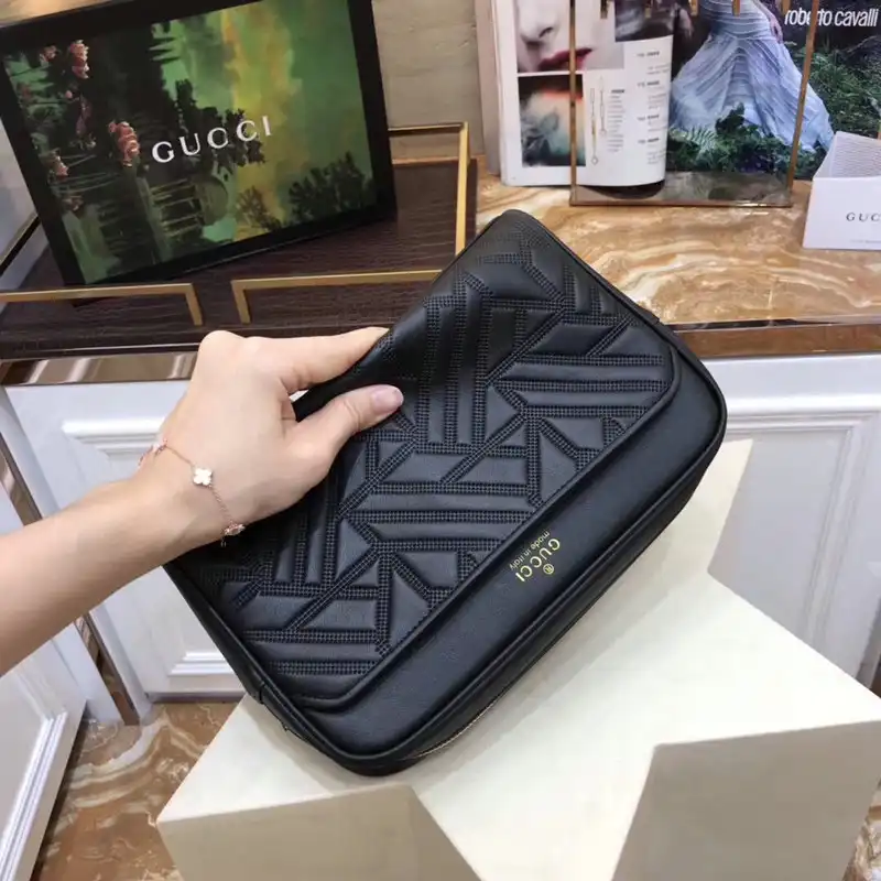 G*u*i bags 2111yz0009