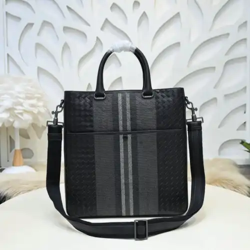 b0tte*a Ven*ta bags 2111yz0013