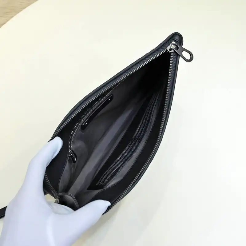b0tte*a Ven*ta bags 2111yz0014
