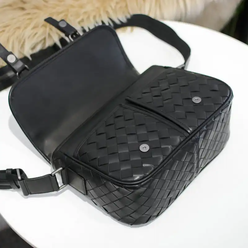 b0tte*a Ven*ta bags 2111yz0017