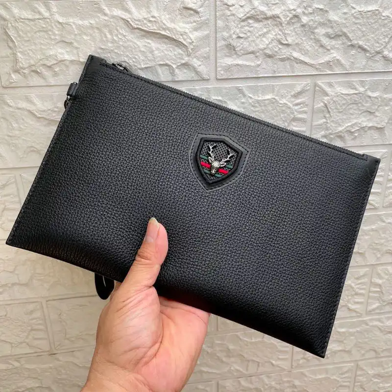 G*u*i bags 2111yz0041