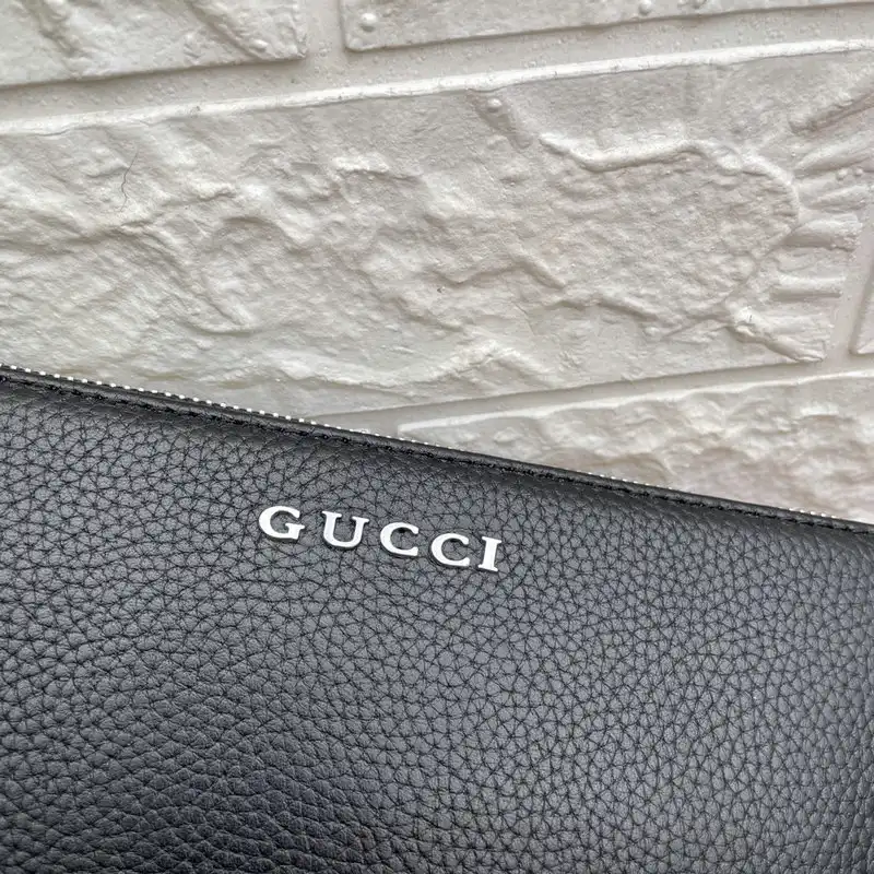 G*u*i bags 2111yz0043