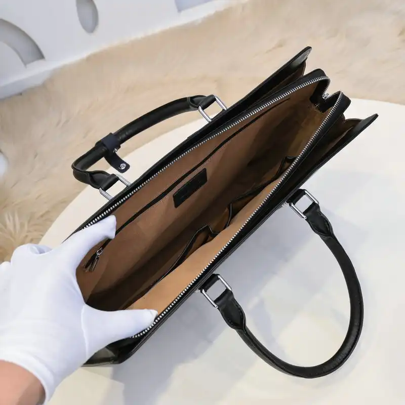 LV Bags 2111YZ0055
