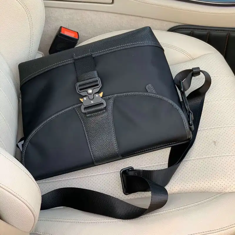 Dio Bags 2111YZ0067