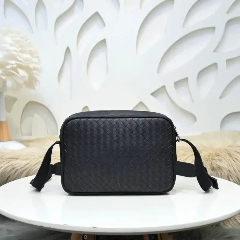 b0tte*a Ven*ta bags 2111yz0084