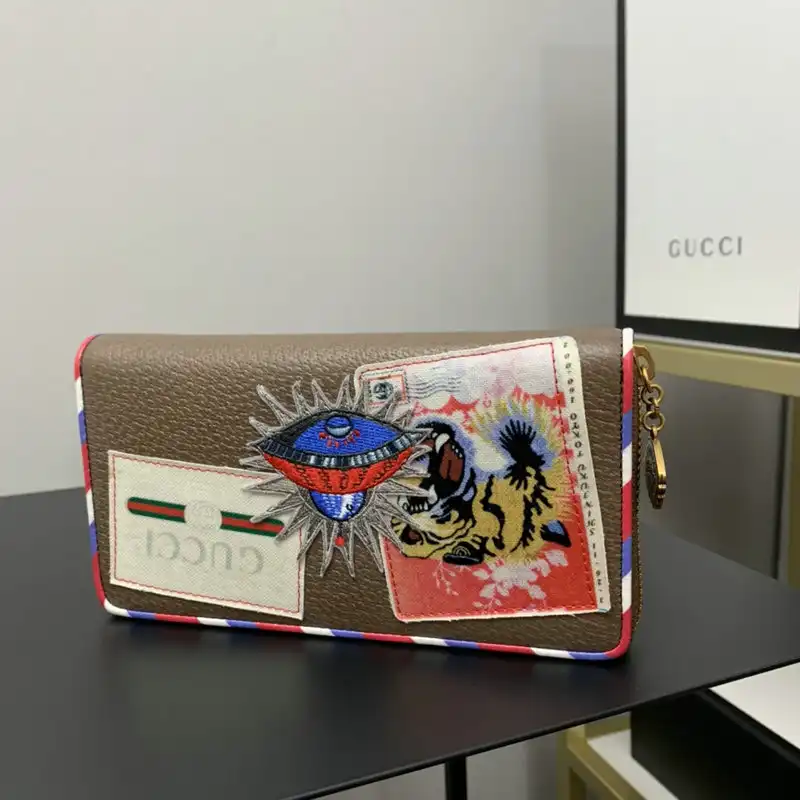 G*u*i bags 2112dj0072