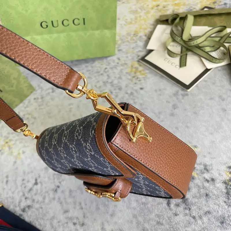 G*u*i bags 2112dj0109