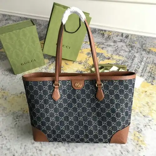 G*u*i bags 2112dj0113