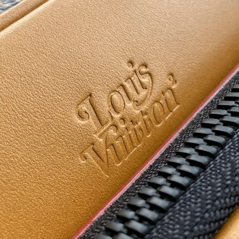 LV Bag 2112FY0040