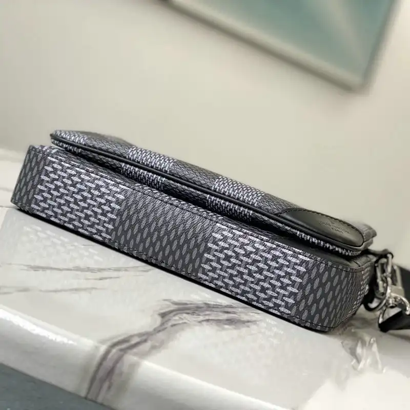 LV Bag 2112FY0041
