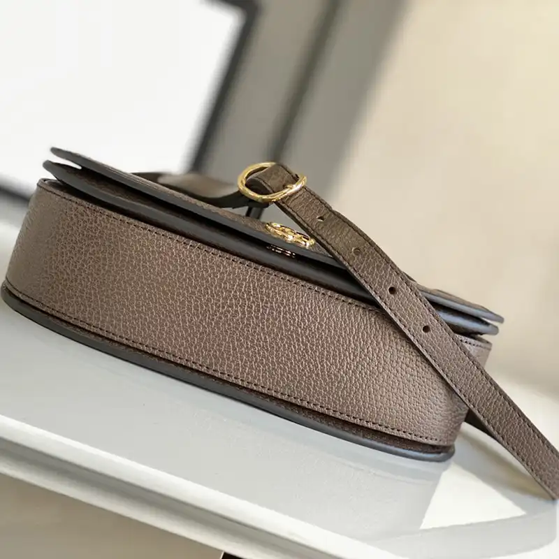 G*u*i bag 2112ht0012