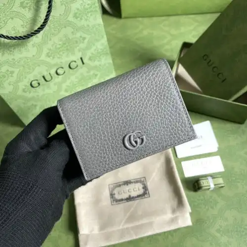 G*u*i bag 2112ya0008