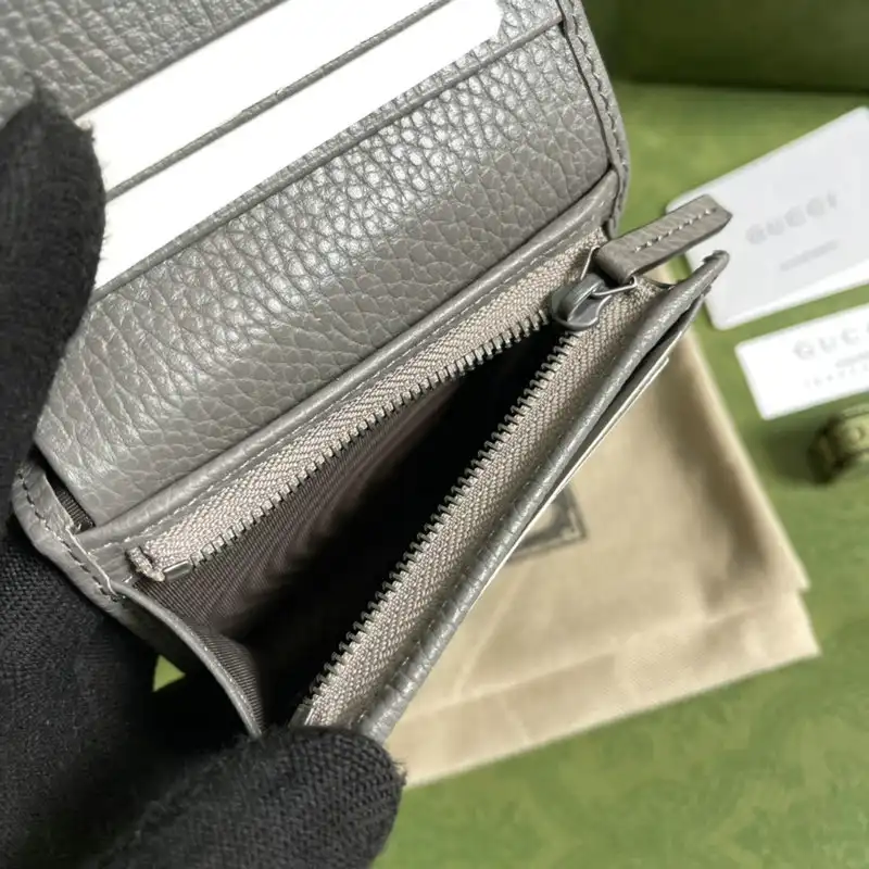 G*u*i bag 2112ya0008