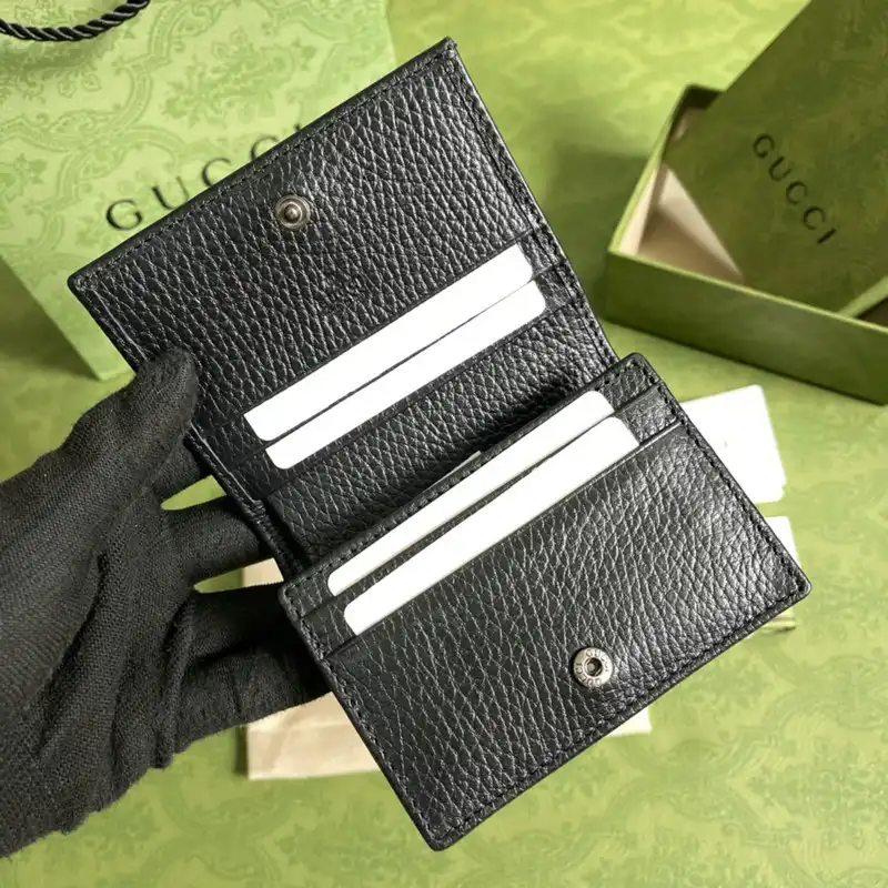 G*u*i bag 2112ya0009