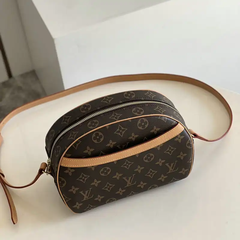 G*u*i bag 2112ya0047