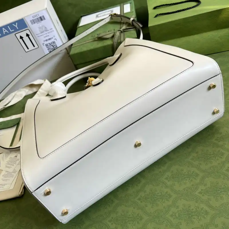 G*u*i bag 2112ya0048