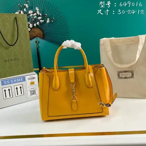 G*u*i bag 2112ya0055