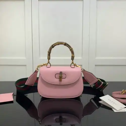G*u*i bag 2112ya0057