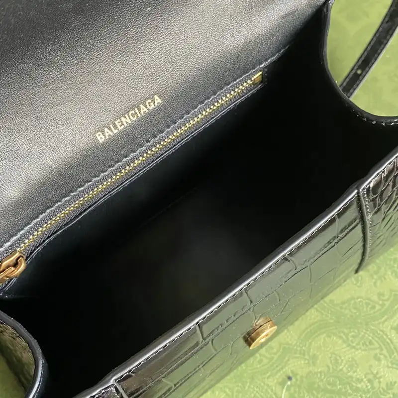 G*u*i bag 2112ya0068