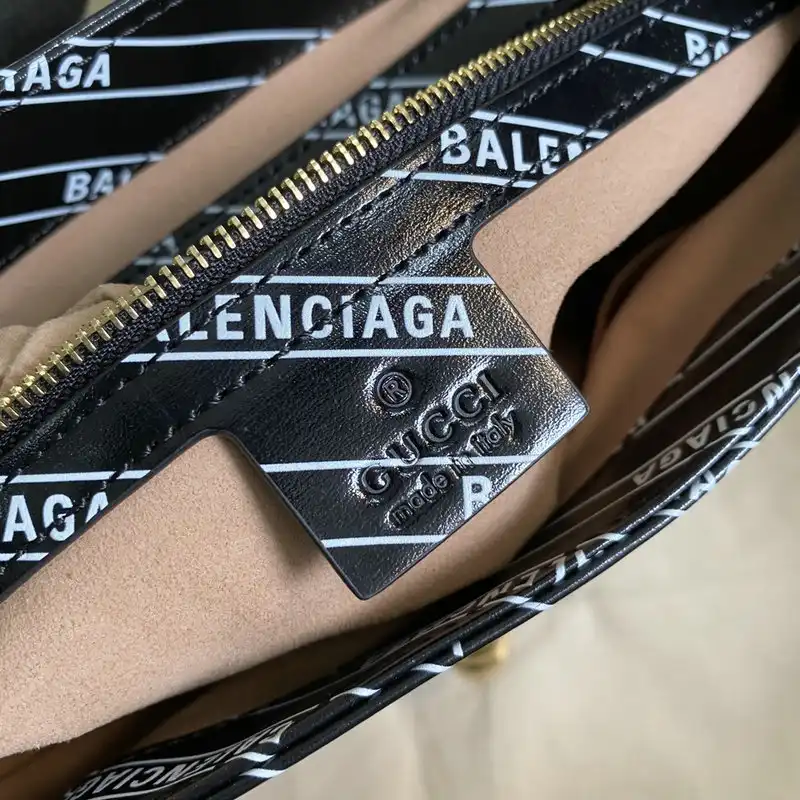 G*u*i bag 2112ya0072