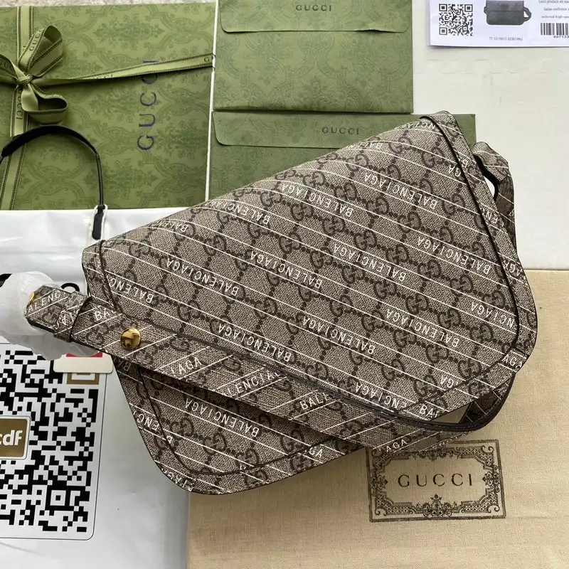 G*u*i bag 2112ya0090