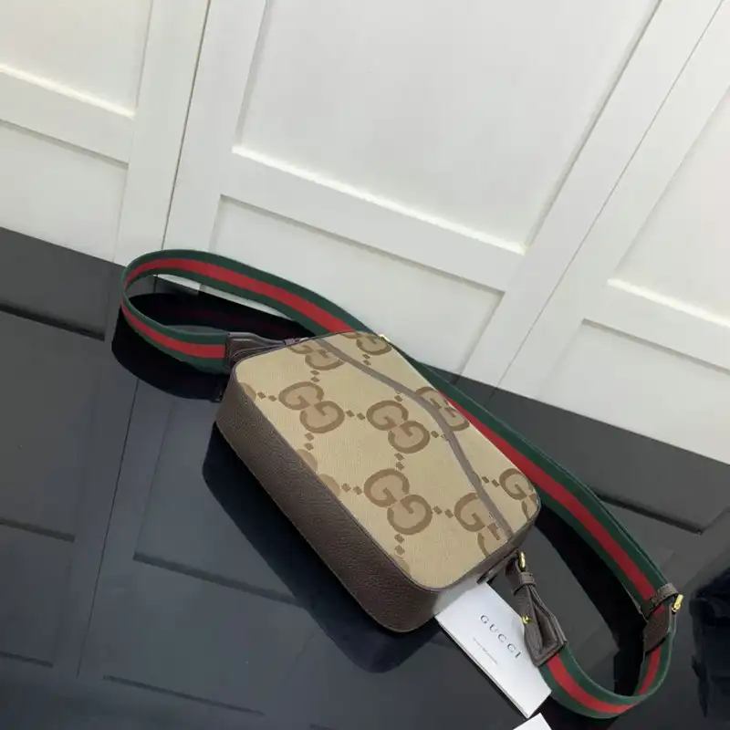 G*u*i bag 2112ya0097