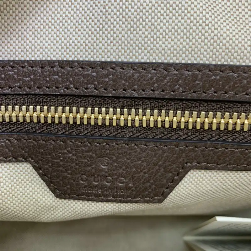 G*u*i bag 2112ya0097