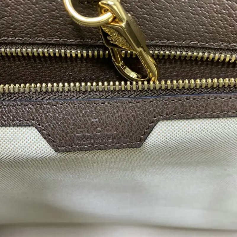 G*u*i bag 2112ya0098