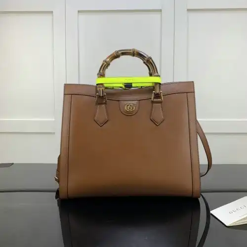 G*u*i bag 2112ya0100