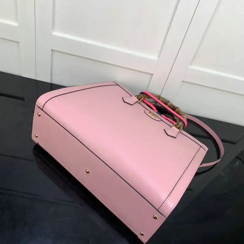 G*u*i bag 2112ya0104