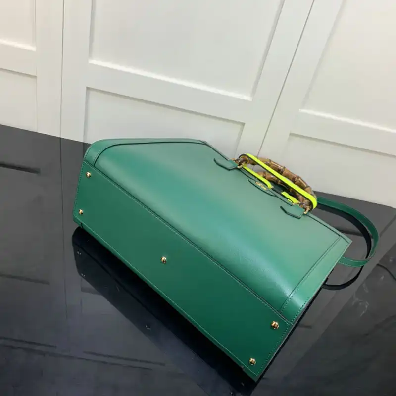 G*u*i bag 2112ya0105