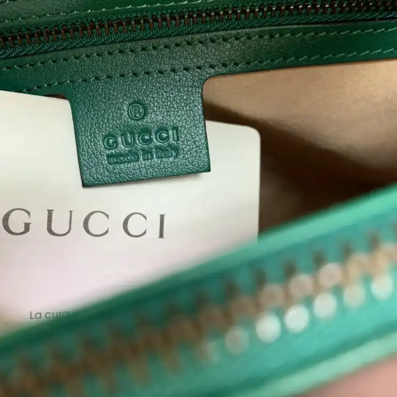 G*u*i bag 2112ya0105