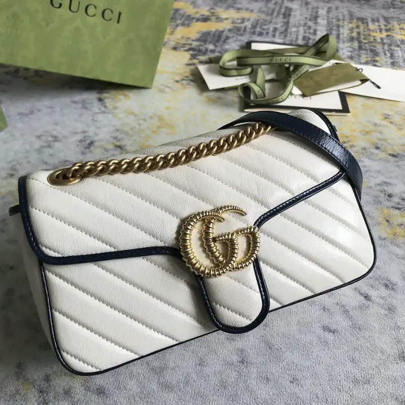 G*u*i bag 2201dj0025