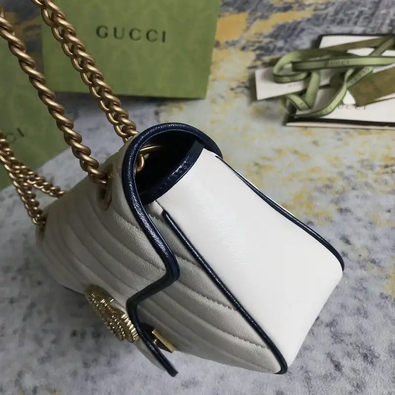 G*u*i bag 2201dj0025
