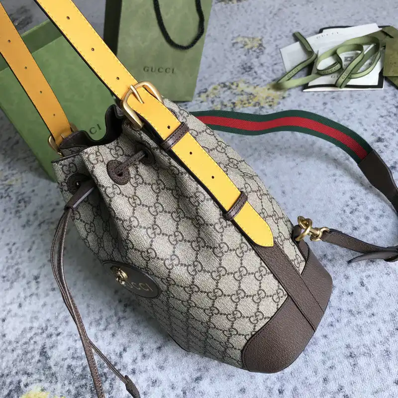G*u*i bag 2201dj0035