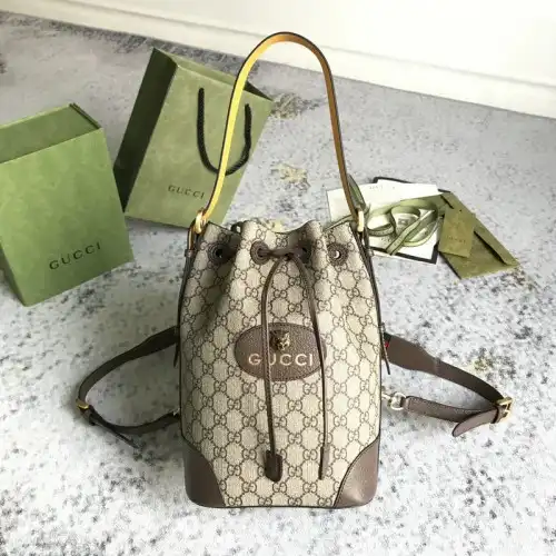 G*u*i bag 2201dj0035
