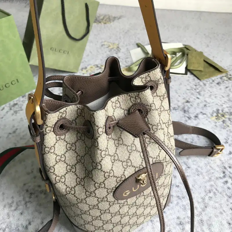 G*u*i bag 2201dj0035