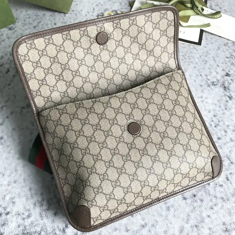 G*u*i bag 2201dj0041