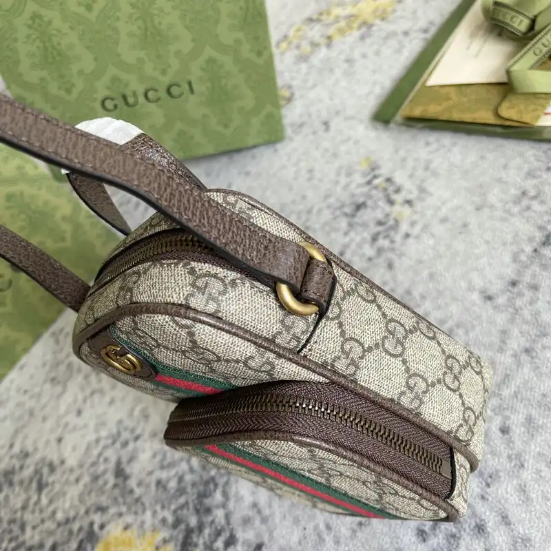 G*u*i bag 2201dj0044