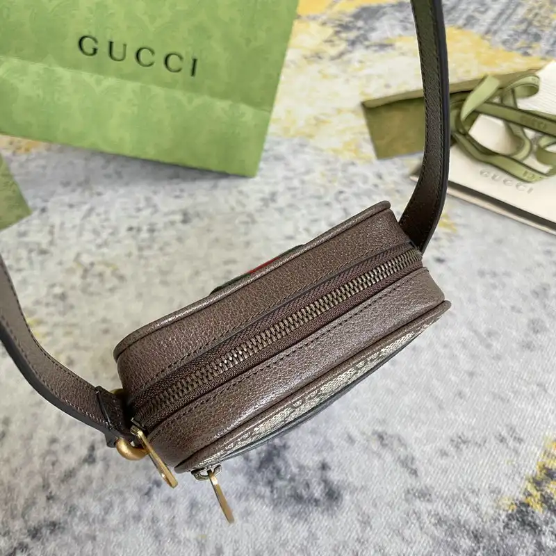 G*u*i bag 2201dj0045