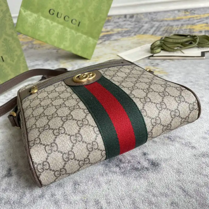 G*u*i bag 2201dj0046
