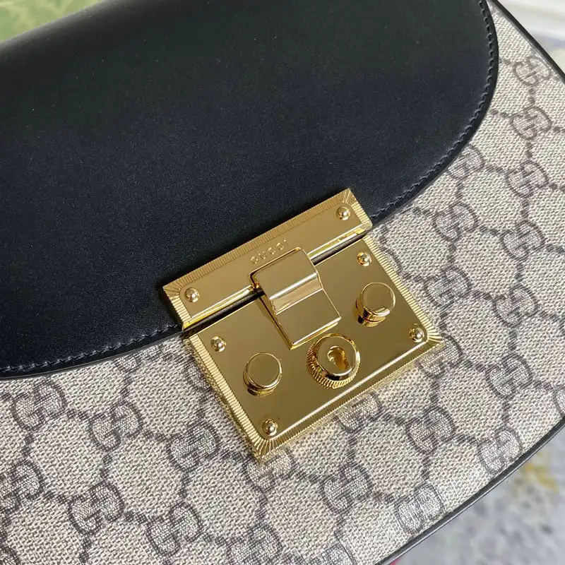 G*u*i bag 2201dj0053