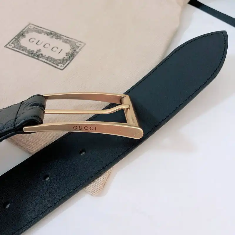 G*u*i belts 2201xa0002