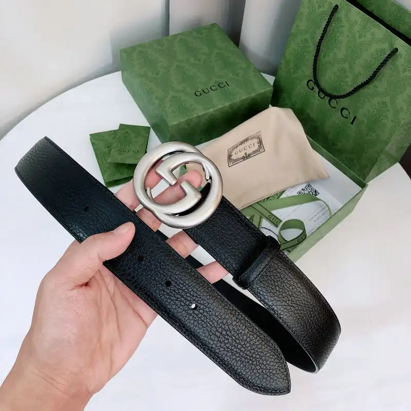 G*u*i belts 2201xa0003